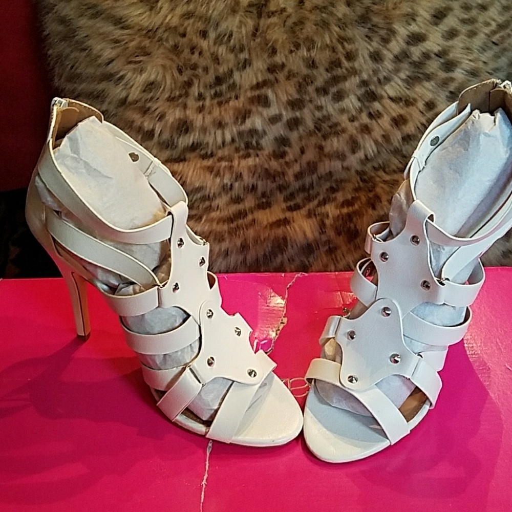 Women heel